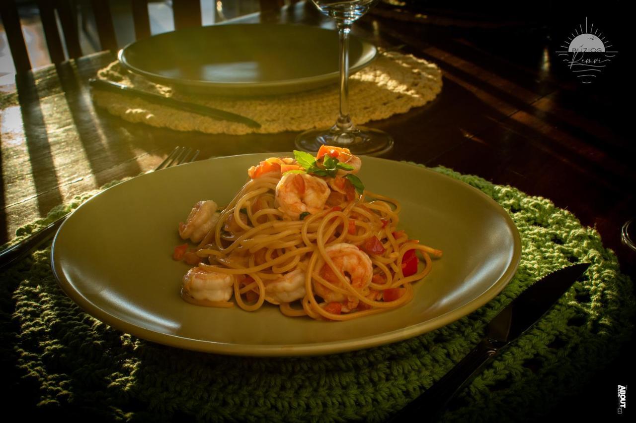 Pousada Praia Joao Fernandes Armacao dos Buzios Exterior photo Seafood pasta